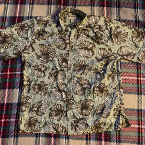Cooke Street Other - Cooke Street Green Brown Island Leaf Button Shirt